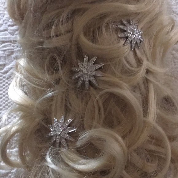 🎉SOLD!🎉NWT Star Hair Clips - Picture 4 of 12